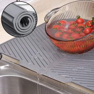 Sloped Silicone Draining Mat – Heat-Proof & Non-Slip